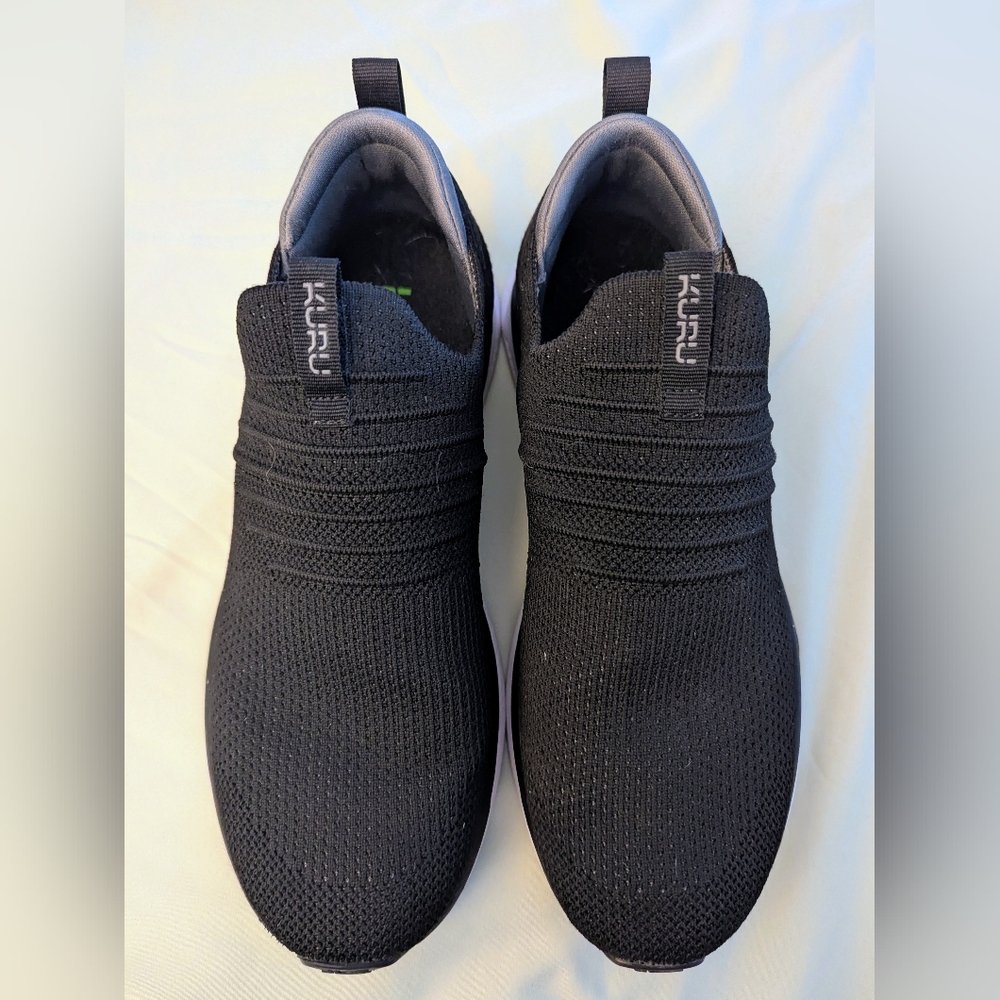 KURU ATOM Slip-On Shoes - Black - Men's Size 8